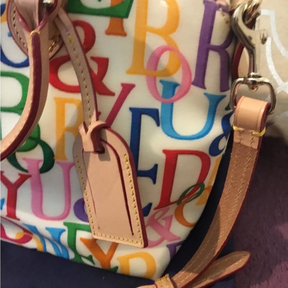 Vintage Dooney and Bourke Scribble Shoulder Bag - Picture 3 of 15